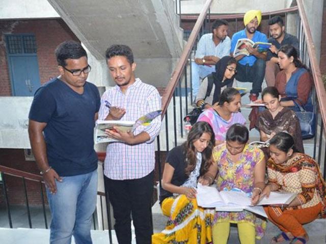 The last PCS examination held earlier this year had CSAT as a compulsory paper and its marks were added to the final results of the preliminary examination.(HT File Photo, for representation) The last PCS examination held earlier this year had CSAT as a compulsory paper and its marks were added to the final results of the preliminary examination.(HT File Photo, for representation)