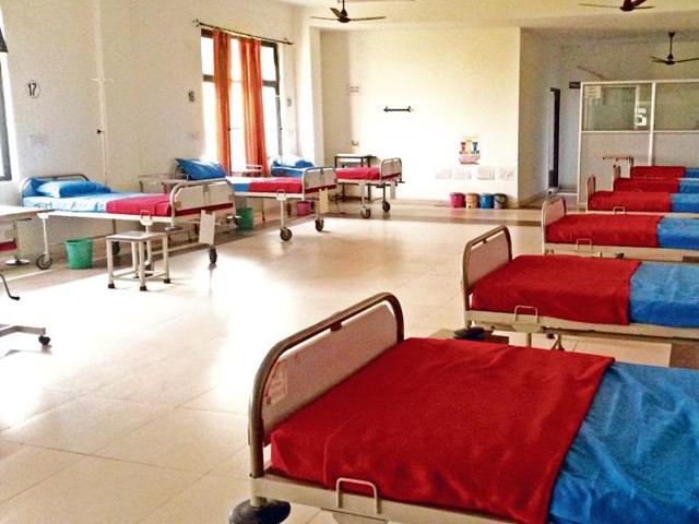 Hindustan Times found that the NC Medical College and Hospital, Panipat, was well maintained but hardly had 20-25 patients.(Jeevan Sharma/HT photo) Hindustan Times found that the NC Medical College and Hospital, Panipat, was well maintained but hardly had 20-25 patients.(Jeevan Sharma/HT photo)