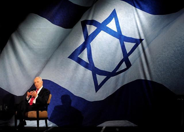 Israel's President, Shimon Peres, speaks during an address to the Jewish community of Los Angeles at the Beverly Hilton Hotel in Beverly Hills, California. (Reuters File Photo) Israel's President, Shimon Peres, speaks during an address to the Jewish community of Los Angeles at the Beverly Hilton Hotel in Beverly Hills, California. (Reuters File Photo)