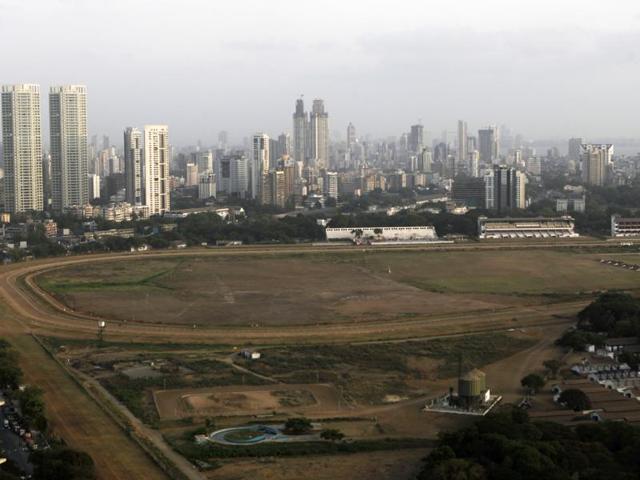 The properties include Mahalaxmi Turf Club, where Sena chief Uddhav Thackeray has proposed his pet theme park project.(HT File) The properties include Mahalaxmi Turf Club, where Sena chief Uddhav Thackeray has proposed his pet theme park project.(HT File)