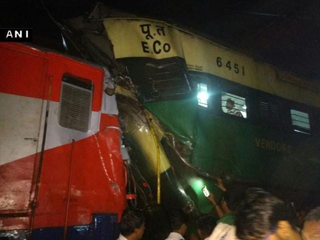 The Bhubaneswar-Bhadrak passenger train rammed into a goods train near Kathojodi station at Cuttack.(ANI) The Bhubaneswar-Bhadrak passenger train rammed into a goods train near Kathojodi station at Cuttack.(ANI)
