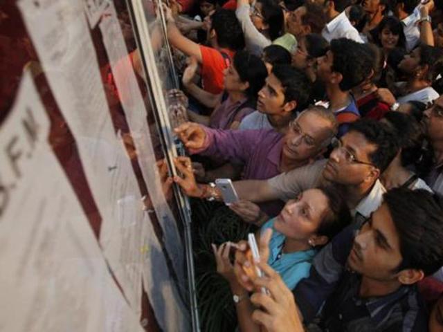 It included close to 1,000 students who had passed the Secondary School Certificate (SSC) re-exams July and another 1,000 students who hadn’t registered before. (HT file photo) It included close to 1,000 students who had passed the Secondary School Certificate (SSC) re-exams July and another 1,000 students who hadn’t registered before. (HT file photo)