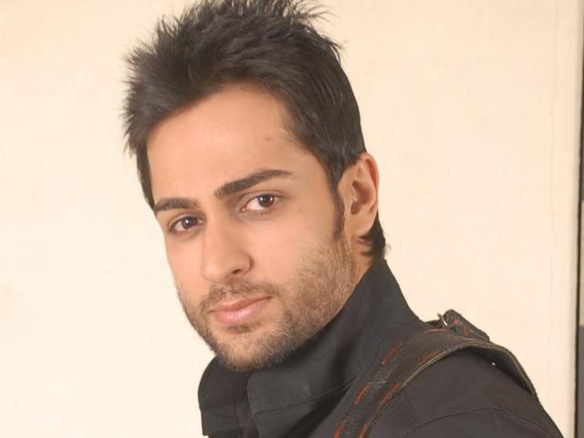 Actor Shaleen Bhanot says split from wife Daljeet has been really painful.