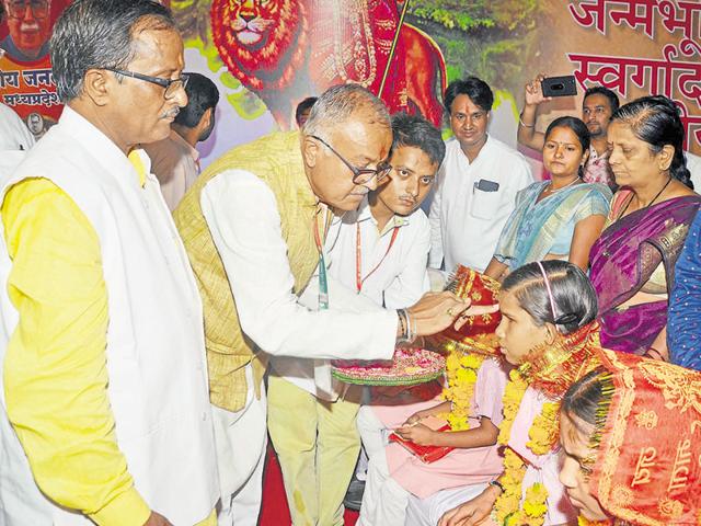 Madhya Pradesh BJP president Nand Kumar Singh Chouhan during the inauguration of the state BJP executive meeting in Gwalior.(PTI photo)
