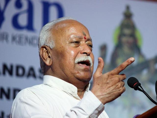 Rashtriya Swayamsevak Sangh chief Mohan Bhagwat on Thursday endorsed the surgical strikes carried out by the Indian Army on terror camps across the LoC.(PTI File Photo) Rashtriya Swayamsevak Sangh chief Mohan Bhagwat on Thursday endorsed the surgical strikes carried out by the Indian Army on terror camps across the LoC.(PTI File Photo)
