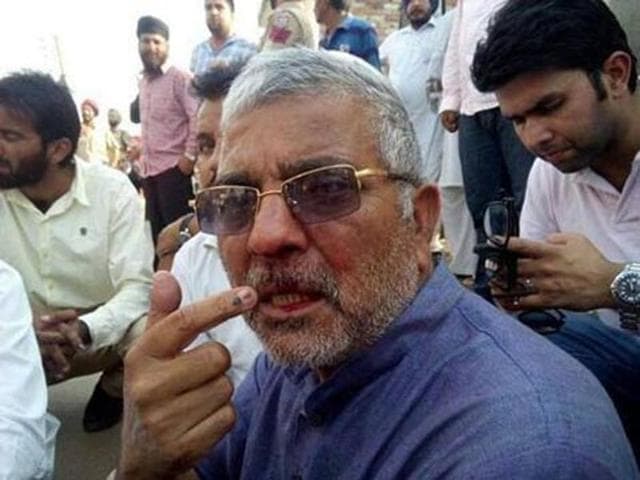 Dr Gandhi, who won elections, received injuries on the face in the attack on the day of polling (April 30, 2014). (HT File Photo) Dr Gandhi, who won elections, received injuries on the face in the attack on the day of polling (April 30, 2014). (HT File Photo)