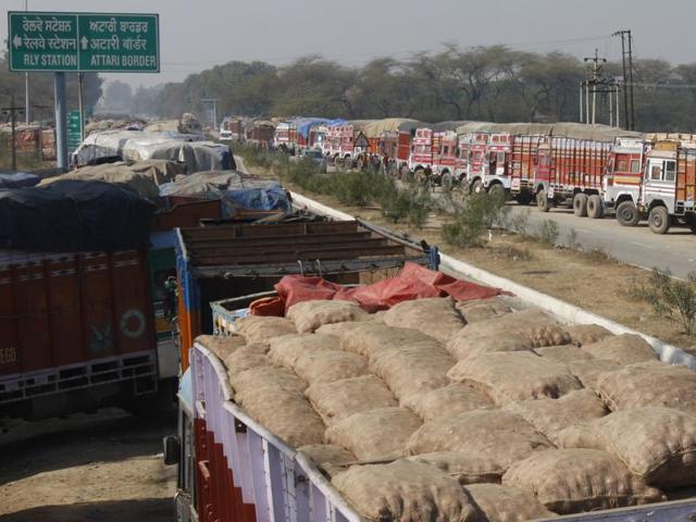 Amritsar customs commissioner Captain Sanjay Gahlot told PTI on Friday they have “not witnessed any reduction in number of trucks”.(PTI Photo/HT File)