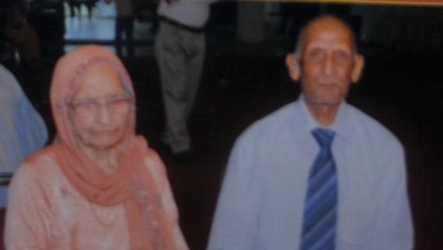 A family album photo of Karam Chand and Kartari.