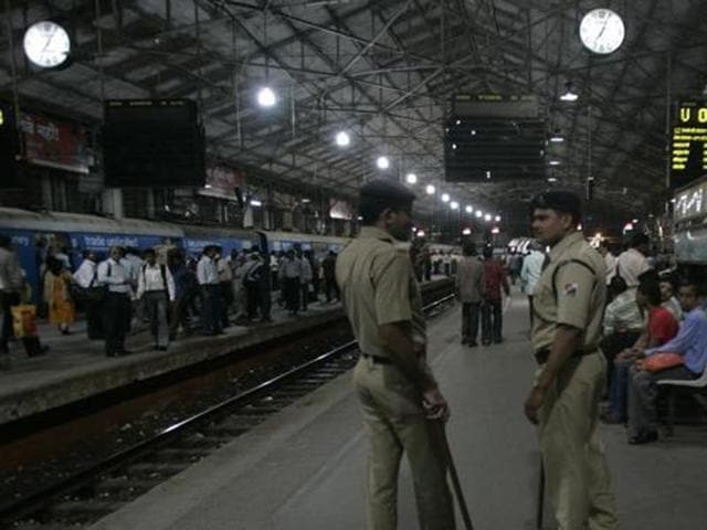 In August 18 more people repeat offenders were barred from entering the city and its neighbouring districts thus increasing the number of externed people to 30 in the last two months, said officials. (HT file photo) In August 18 more people repeat offenders were barred from entering the city and its neighbouring districts thus increasing the number of externed people to 30 in the last two months, said officials. (HT file photo)