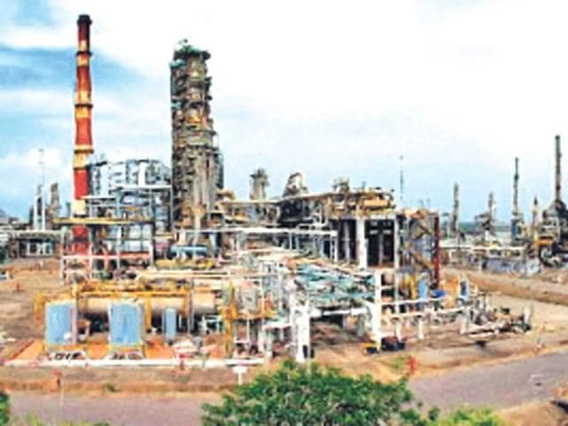 After Turnaround, Haldia Petchem Looks At Fuel Retailing - Hindustan Times