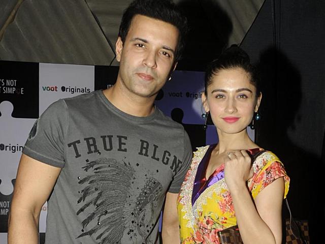 TV actor Aamir Ali Malik with his wife Sanjeeda Sheikh at the screening of a TV show. (AFP Photo)