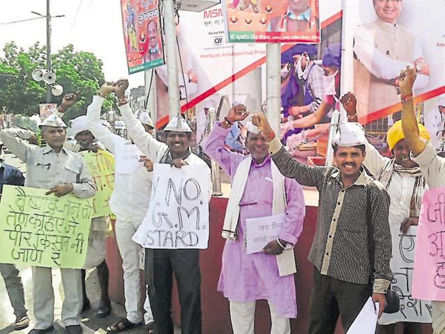 Farmers have urged the government not to give approval as the GM seed could pose a threat to the organic variety.(HT file)