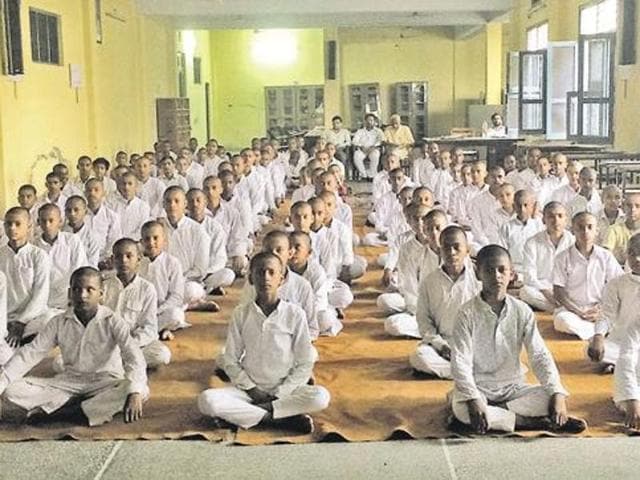 Around 500 children of the Rajasthan Sanskrit Academy will perform Yagna at 26 Ved schools for the country’s security forces. (HT File Photo) Around 500 children of the Rajasthan Sanskrit Academy will perform Yagna at 26 Ved schools for the country’s security forces. (HT File Photo)