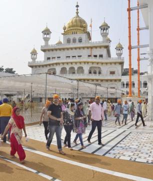 In the Golden Temple complex, in front of the Akal Takht. (Sameer Sehgal/HT Photo)