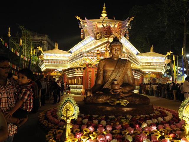 This year’s theme for the Suruchi Sangha Durga Puja pandal is Bhutan. (Samir Jana/HT Photo) 