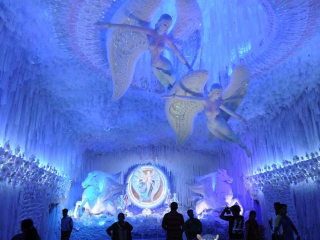 A view of the Abasar club during Durga Puja celebrations in Kolkata. (Samir Jana/HT PHOTO) 