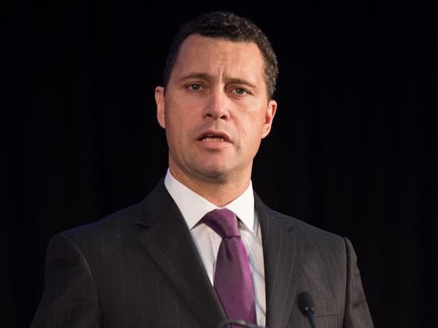 (FILES) This file photo taken on March 04, 2015 shows United Kingdom Independence Party (UKIP) Migration spokesman Steven Woolfe addressing supporters and media personnel in central London as the party unveils its policy on immigration. The favourite to lead the anti-EU UK Independence Party, Steven Woolfe, was in a "serious" condition in hospital on October 6, 2016 after an "altercation" at a meeting with colleagues in the European Parliament, former chief Nigel Farage said. / AFP PHOTO / Leon Neal (AFP) (FILES) This file photo taken on March 04, 2015 shows United Kingdom Independence Party (UKIP) Migration spokesman Steven Woolfe addressing supporters and media personnel in central London as the party unveils its policy on immigration. The favourite to lead the anti-EU UK Independence Party, Steven Woolfe, was in a "serious" condition in hospital on October 6, 2016 after an "altercation" at a meeting with colleagues in the European Parliament, former chief Nigel Farage said. / AFP PHOTO / Leon Neal (AFP)