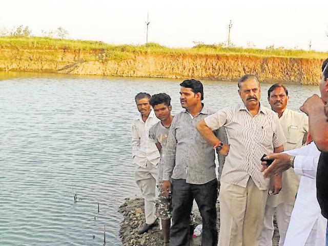 Seven children drowned while bathing in a water-filled stone quarry site in Guna district. The abandoned pits filled with water often turn into deadly traps.(HT file)