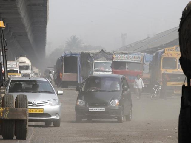 According to the report, Andheri and Bandra-Kurla-Complex (BKC) were the most polluted locations in the city, with levels more than twice the safe limit for PM10 and PM2.5. (Photo for representation only) According to the report, Andheri and Bandra-Kurla-Complex (BKC) were the most polluted locations in the city, with levels more than twice the safe limit for PM10 and PM2.5. (Photo for representation only)