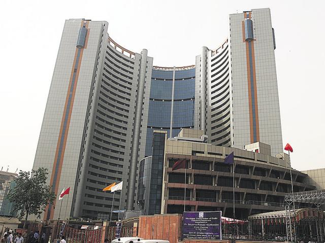 The North Delhi Municipal Corporation commissioner said on Wednesday senior officials of the civic body were involved in the theft of over 20,000 blank birth and death certificates, 49 of which were used to apply for passports. (Hindustan Times) The North Delhi Municipal Corporation commissioner said on Wednesday senior officials of the civic body were involved in the theft of over 20,000 blank birth and death certificates, 49 of which were used to apply for passports. (Hindustan Times)