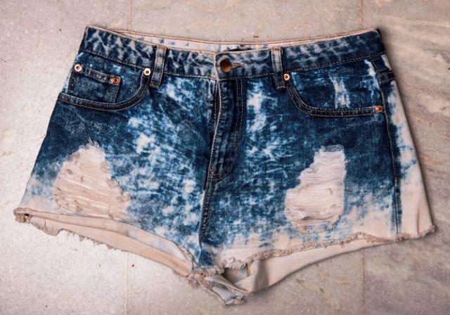 Denims are a closet staple for Hegde. (Photo: Aalok Soni/HT) Denims are a closet staple for Hegde. (Photo: Aalok Soni/HT)