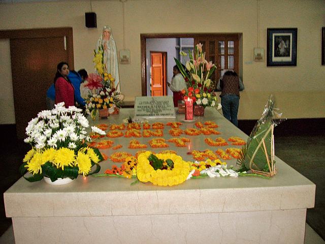 The memorial of Saint Teresa of Kolkata at AJC Bose Road in the city. (HT Photo)