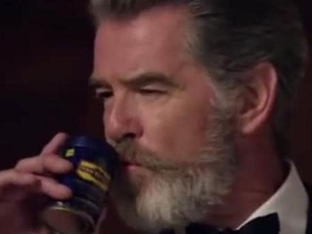 An ad showed Pierce Brosnan holding a box of Pan Bahar with text below reading “Class never goes out of style” and a signature of the actor. (YouTube) An ad showed Pierce Brosnan holding a box of Pan Bahar with text below reading “Class never goes out of style” and a signature of the actor. (YouTube)
