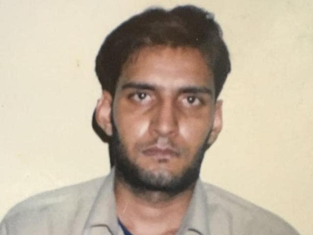 Gangster Sandeep Gadoli was gunned down by a crime branch team from Gurgaon in Andheri on February 7.(HT file photo) Gangster Sandeep Gadoli was gunned down by a crime branch team from Gurgaon in Andheri on February 7.(HT file photo)