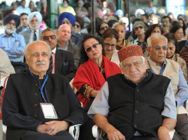 Bollywood actor Om Puri among the audience during the Khushwant Singh Literary Festival that was held in 2015. (HT File Photo) Bollywood actor Om Puri among the audience during the Khushwant Singh Literary Festival that was held in 2015. (HT File Photo)
