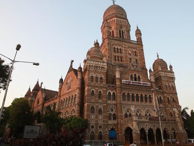 The BMC planning committee is crucial as it will conduct hearings for the 12,000 suggestions and objections filed by citizens on the city’s 20-year blueprint. (Hindustan Times) The BMC planning committee is crucial as it will conduct hearings for the 12,000 suggestions and objections filed by citizens on the city’s 20-year blueprint. (Hindustan Times)