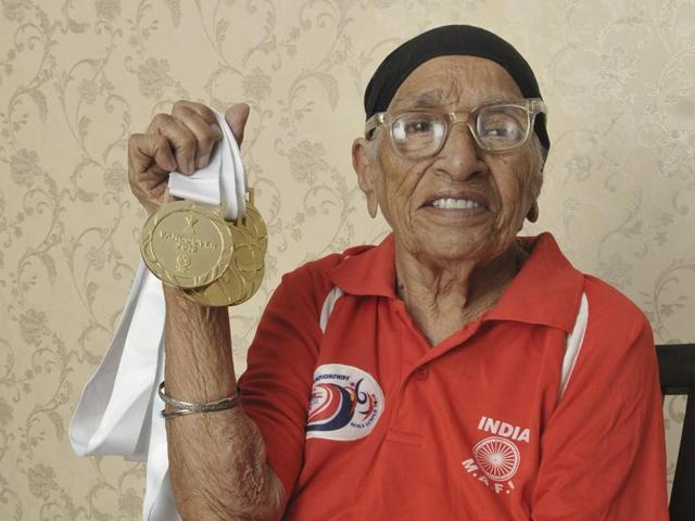 Fauja Singh holds the world record for the fastest marathon by a centenarian. (Keshav Singh/HT Photos) Fauja Singh holds the world record for the fastest marathon by a centenarian. (Keshav Singh/HT Photos)