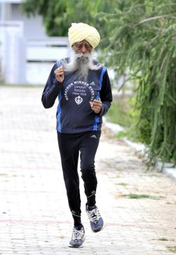 Even at 105, Fauja Singh runs five miles daily. (Keshav Singh/HT Photos) Even at 105, Fauja Singh runs five miles daily. (Keshav Singh/HT Photos)