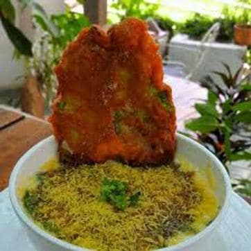 The dishes served at Triveni Terrace Café are a perfect conversation-starter.
