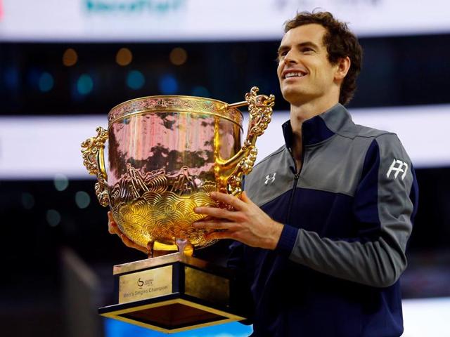 Andy Murray won the China Open in Beijing on Sunday, defeating Grigor Dimitrov 6-4, 7-6 (2). (REUTERS) Andy Murray won the China Open in Beijing on Sunday, defeating Grigor Dimitrov 6-4, 7-6 (2). (REUTERS)