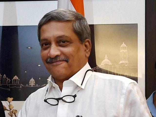 Defence minister Manohar Parrikar on Monday hit back at Rahul Gandhi over his ‘dalali’ remark. (PTI File Photo)