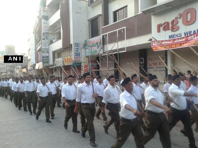 RSS volunteers march during the early morning (Ani on Twitter) RSS volunteers march during the early morning (Ani on Twitter)