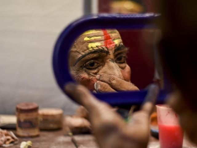 Traditionally organised in a makeshift open-air theatre at night, it is usually staged by amateur actors. There is often a singer in the sidelines who recites relevant verses from the Ramayana during moments of dramatic tension. These recitations and the narrative of the play are usually based on Ramacharitamanas, Gosvami Tulsidas’ version of the Ramayana, in the Awadhi language, written in the 16th century. (Kunal Patil/HT photo)
