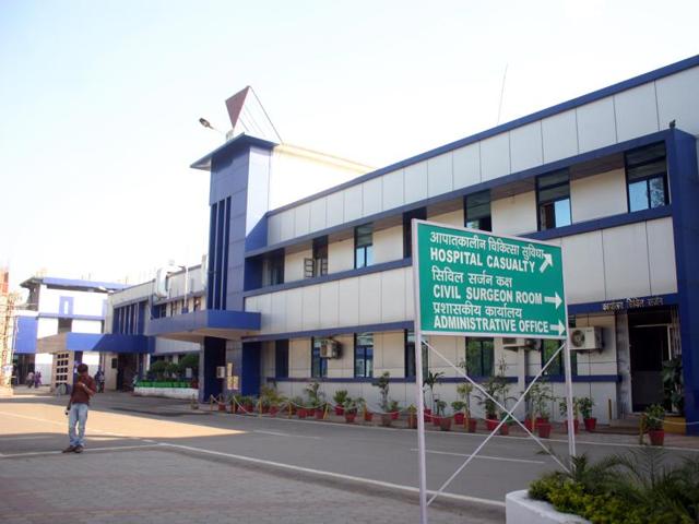 The number of medical officers at the state and district levels, who are trained to deliver mental health services (per lakh population) is only 0.1 % in Madhya Pradesh, according to the survey. (HT file) The number of medical officers at the state and district levels, who are trained to deliver mental health services (per lakh population) is only 0.1 % in Madhya Pradesh, according to the survey. (HT file)