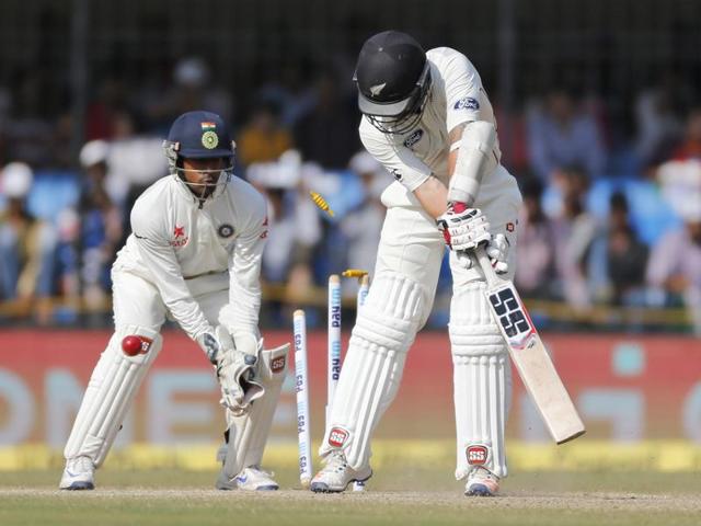 New Zealand's Luke Ronchi gets out bowled. (AP) New Zealand's Luke Ronchi gets out bowled. (AP)