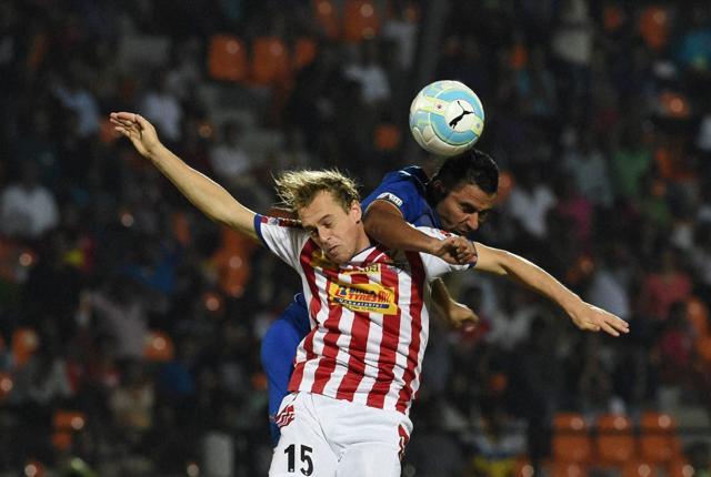 Matias Defederico of Mumbai City FC scores against Atletico de Kolkata.(Faheem Hussain/ISL/SPORTZPICS) Matias Defederico of Mumbai City FC scores against Atletico de Kolkata.(Faheem Hussain/ISL/SPORTZPICS)