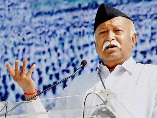 RSS chief Bhagwat reiterated that gau rakshaks cannot be mistaken for those who perpetrate atrocities in the name of cow protection.(PTI file photo)