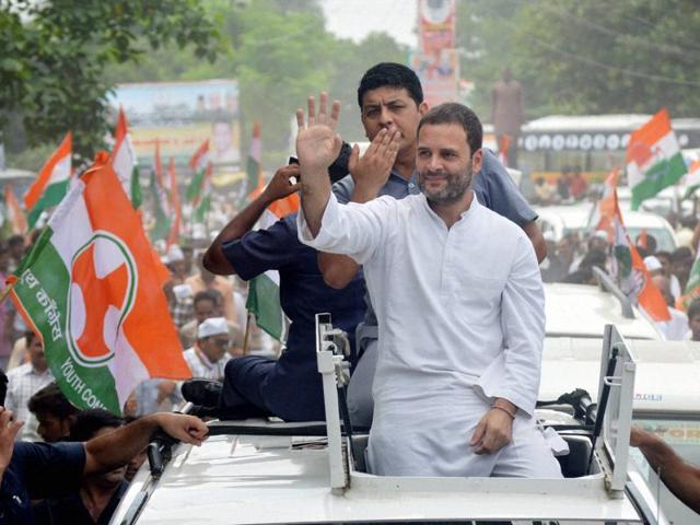Congress vice-president Rahul Gandhi interacts with farmers at a public meeting during his ‘Kisan Yatra’ in Mirzapur. (PTI) Congress vice-president Rahul Gandhi interacts with farmers at a public meeting during his ‘Kisan Yatra’ in Mirzapur. (PTI)