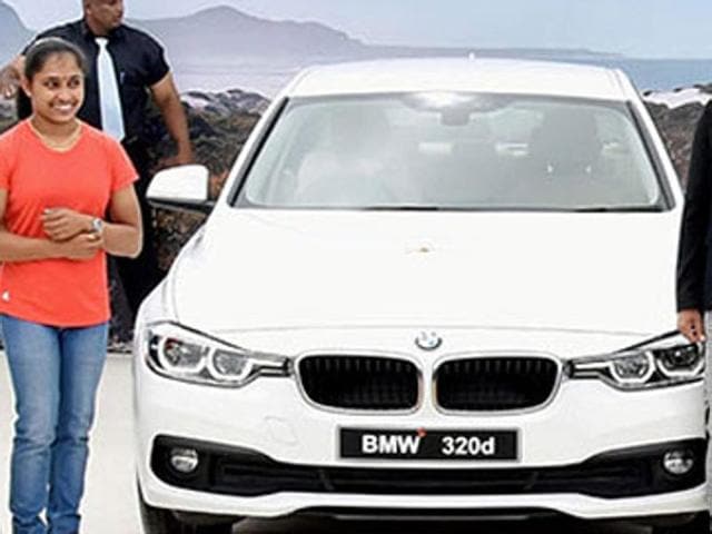 Sachin Tendulkar with PV Sindhu, Dipa Karmakar (second left) and Sakshi Malik at a felicitation ceremony in Hyderabad. (Twitter) Sachin Tendulkar with PV Sindhu, Dipa Karmakar (second left) and Sakshi Malik at a felicitation ceremony in Hyderabad. (Twitter)