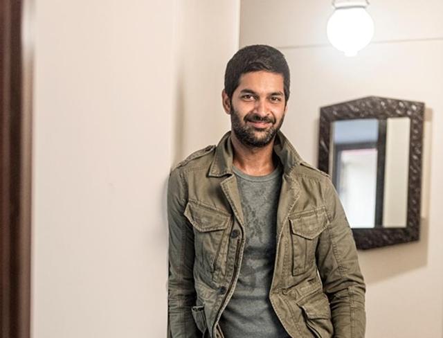 Actor Purab Kohli who was shooting for two projects simultaneously is grappling with weight issues as he sports two drastically different looks.(Aalok Soni/HT)