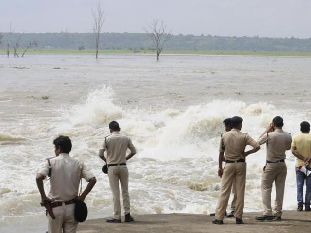 A file photo of policemen on duty. (HT Photo) A file photo of policemen on duty. (HT Photo)