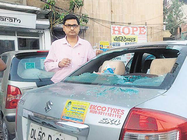 A 37-year-old paediatrician and his 70-year-old father, a retired government school teacher, were injured in a case of road rage on Thursday evening. A 37-year-old paediatrician and his 70-year-old father, a retired government school teacher, were injured in a case of road rage on Thursday evening.