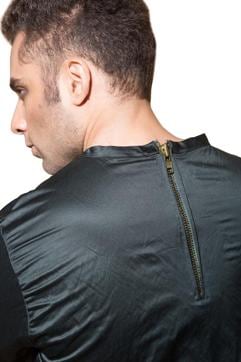 A kurta for men with back zipper (Photo courtesy: Kunal Rawal)