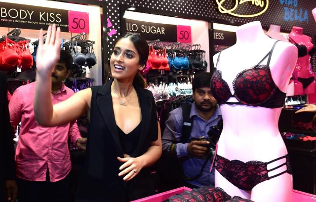 Ileana D'Cruz att an event. (IANS)