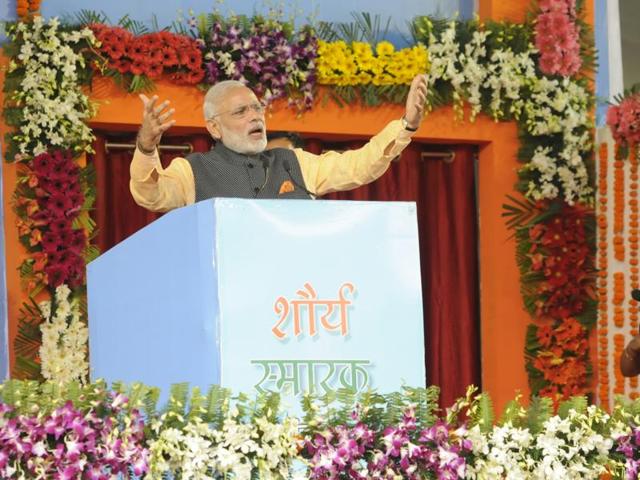 Prime Minister Narendra Modi addresses a gathering in Bhopal. (Mujeeb Faruqui/HT Photo) Prime Minister Narendra Modi addresses a gathering in Bhopal. (Mujeeb Faruqui/HT Photo)