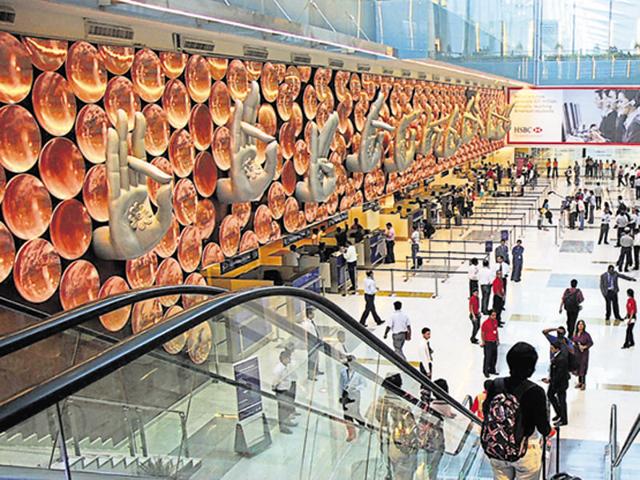 The immigration authorities allowed Moin Qureshi to leave the country on the basis of a court order allowing his travel in a separate income-tax case. The immigration authorities have now ordered an inquiry into the goof-up. (Ajay Aggarwal/HT file photo) The immigration authorities allowed Moin Qureshi to leave the country on the basis of a court order allowing his travel in a separate income-tax case. The immigration authorities have now ordered an inquiry into the goof-up. (Ajay Aggarwal/HT file photo)